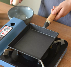 Cast Iron Non-Stick Square Frying Pan With Wooden lid