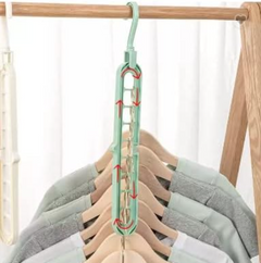 5pcs * Closet Space Saving Clothes Hanger