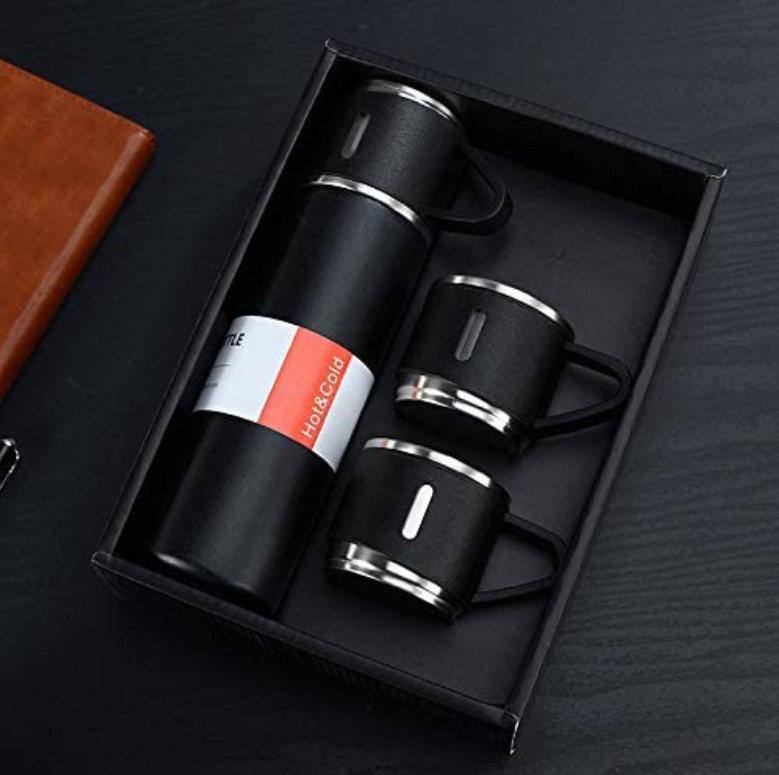 Bottle and Cups Vacuum Flask and Flask Set 3 Steel Cups