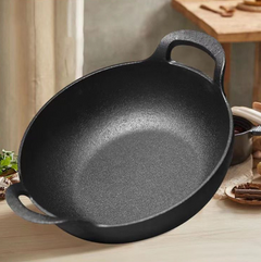 Cast Iron Pot with flat bottom 34CM